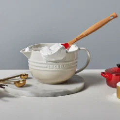 Bol Cerámico Con Asa Y Pico Vertedor De Le Creuset -Le Creuset Ventas Bol ceramico con asa y pico vertedor de Le Creuset 21