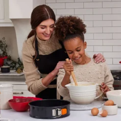 Bol Cerámico Con Asa Y Pico Vertedor De Le Creuset -Le Creuset Ventas Bol ceramico con asa y pico vertedor de Le Creuset 22