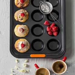 Molde Antiadherente Para Magdalenas Le Creuset -Le Creuset Ventas Molde antiadherente para magdalenas Le Creuset 1 299697e7 acb8 4af5 a90a 7588615e0a84