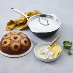 Sartén Chef Pro Con Vertedor Y Tapa Acero Le Creuset -Le Creuset Ventas Sarten Chef Pro con vertedor y tapa acero Le Creuset 7