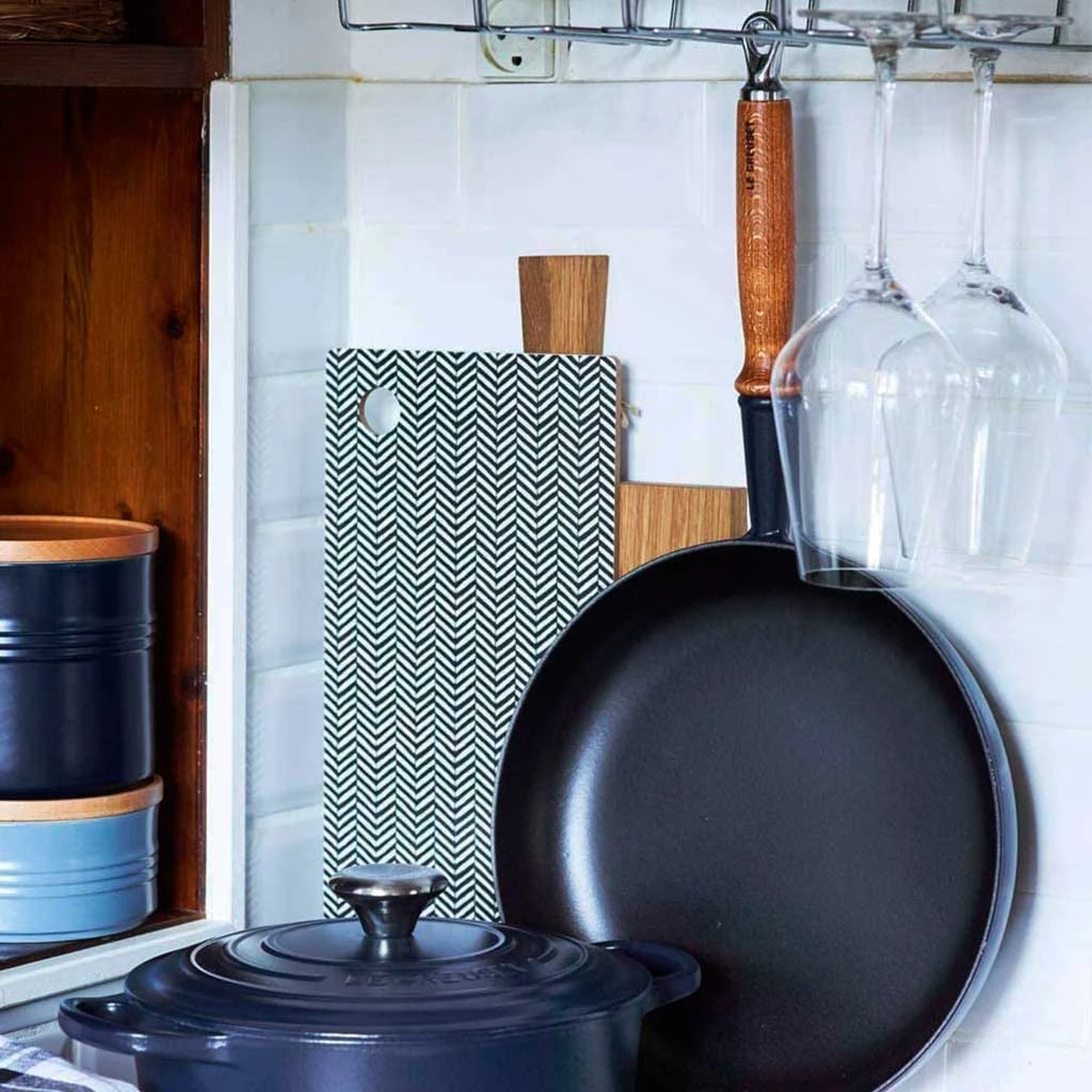 Sartén De Hierro Con Mango De Madera Le Creuset 3 Sartén De Hierro Con Mango De Madera Le Creuset - Imagen 3