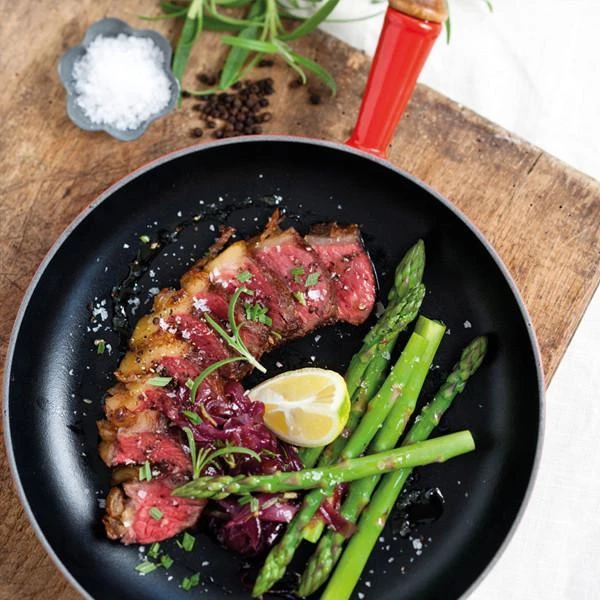 Sartén De Hierro Con Mango De Madera Le Creuset 12 Sartén De Hierro Con Mango De Madera Le Creuset - Imagen 12