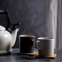 Taza Mug Le Creuset (350ml) -Le Creuset Ventas Taza tipo mug de ceramica Le Creuset 350ml 31