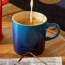 Taza London 200ml Le Creuset 31 Taza London 200ml Le Creuset -Le Creuset Ventas Taza tipo mug de ceramica Le Creuset 350ml azure 2