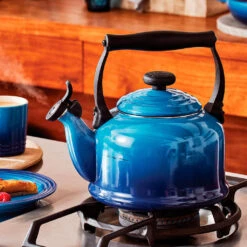 Tetera Tradición Le Creuset 2,10l -Le Creuset Ventas Tetera Tradicion Le Creuset 2 10l azure 2