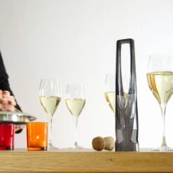 Sacacorchos Botella De Cava SW-105 Negro - Le Creuset -Le Creuset Ventas abridor botella de cava sw 105 negro le creuset