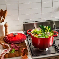 Cocotte Redonda Alta Evolution Le Creuset 22 Cocotte Redonda Alta Evolution Le Creuset -Le Creuset Ventas alta cocotte lc