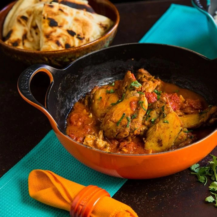 Sartén Honda Balti Dish Negro 24 Cm - Hierro Fundido - Le Creuset 2 Sartén Honda Balti Dish Negro 24 Cm - Hierro Fundido - Le Creuset - Imagen 2