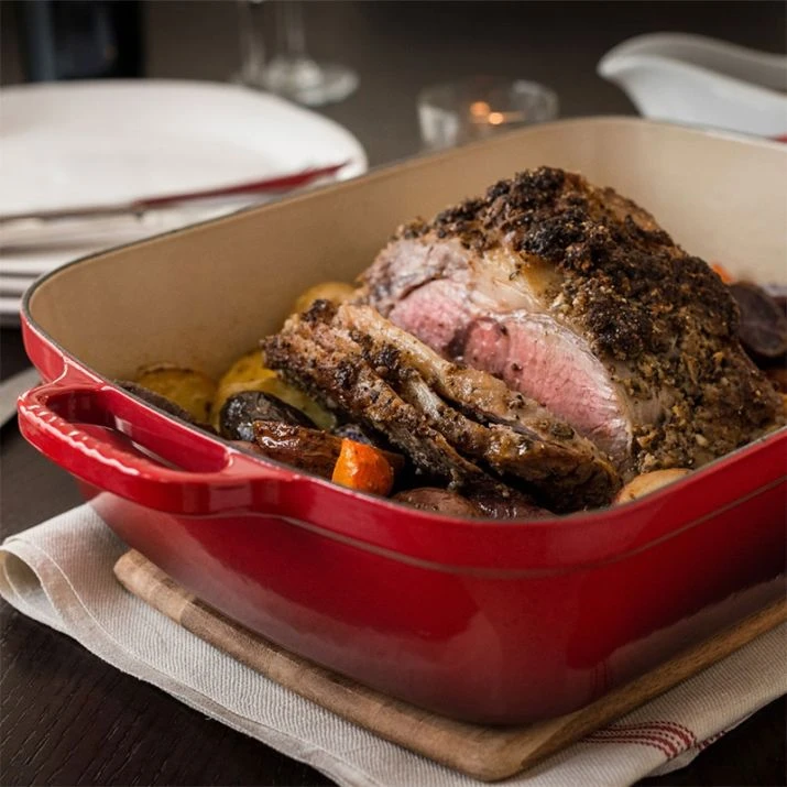 Fuente Rectangular 33 Cm Cereza - Hierro Fundido - Le Creuset 3 Fuente Rectangular 33 Cm Cereza - Hierro Fundido - Le Creuset - Imagen 3