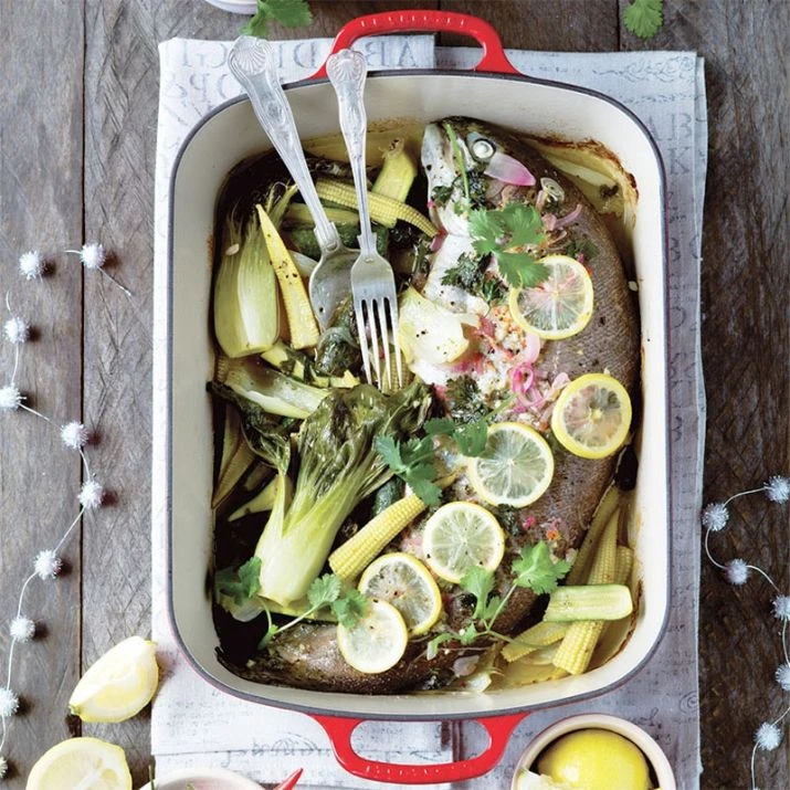 Fuente Rectangular 33 Cm Cereza - Hierro Fundido - Le Creuset 2 Fuente Rectangular 33 Cm Cereza - Hierro Fundido - Le Creuset - Imagen 2