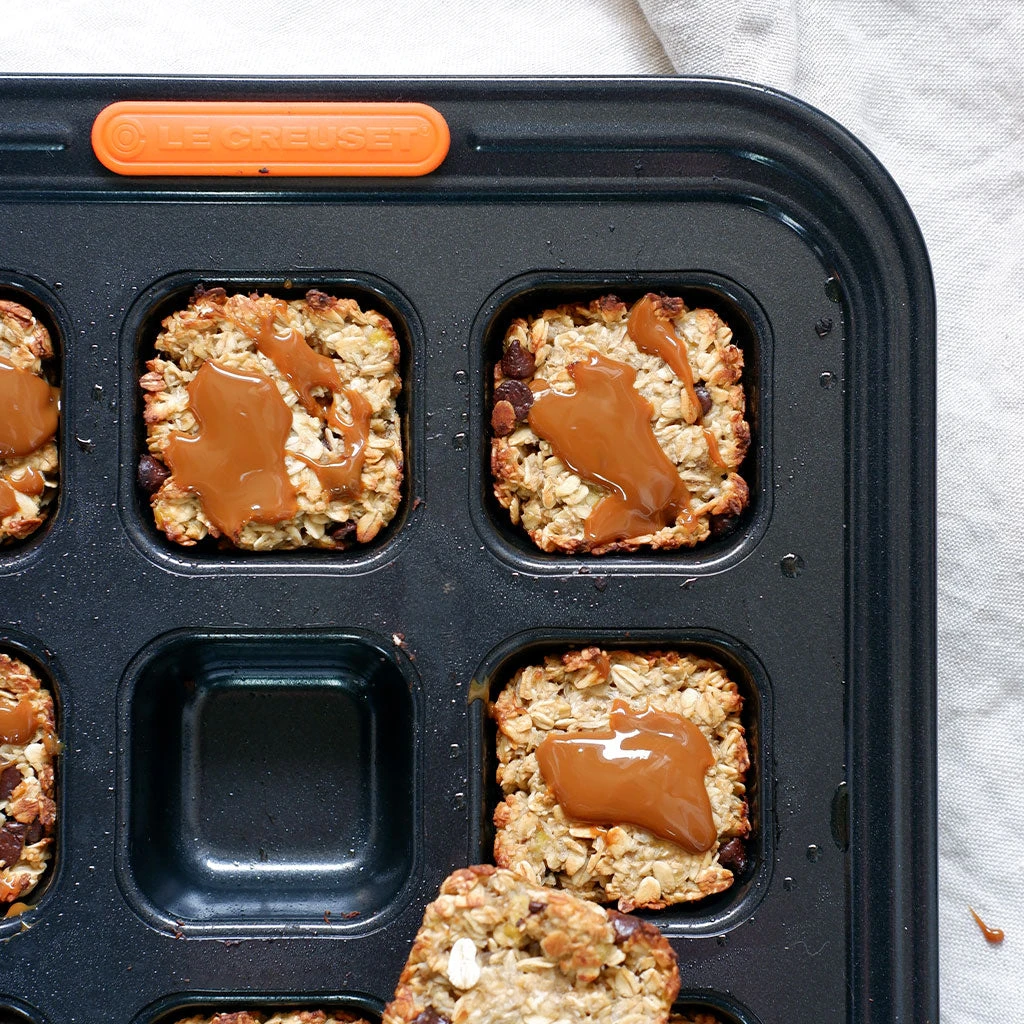 Molde Para Magdalenas Cuadradas, Sobaos, Brownies Y Tartaletas Le Creuset 6 Molde Para Magdalenas Cuadradas, Sobaos, Brownies Y Tartaletas Le Creuset - Imagen 6