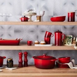 Taza London 200ml Le Creuset 37 Taza London 200ml Le Creuset -Le Creuset Ventas cerise le creuset 2 eade3638 ad4b 43e8 a9f3 5dc91e70f87d