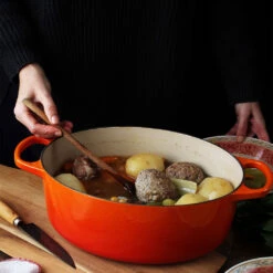 Cocotte Ovalada Evolution Le Creuset De 27 A 40 Cm -Le Creuset Ventas cocido en cocotte