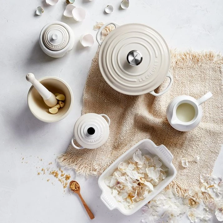 Cocotte Evolution Redonda 20 Cm Bamboo - Hierro Fundido - Le Creuset 9 Cocotte Evolution Redonda 20 Cm Bamboo - Hierro Fundido - Le Creuset - Imagen 9