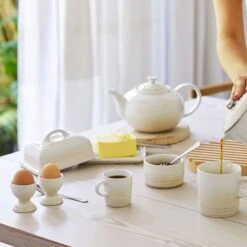 Cocotte Evolution Redonda 20 Cm Merengue - Hierro Fundido - Le Creuset -Le Creuset Ventas huevera merengue ceramica de gres le creuset 1