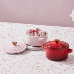Mini Cocotte Pomo Dorado Le Creuset -Le Creuset Ventas mini cocotte corazon le creuset 4