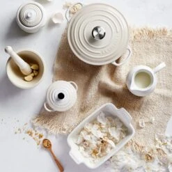 Mini Cocotte 10 Cm Love - Cerámica De Gres - Le Creuset -Le Creuset Ventas mini cocotte merengue ceramica de gres le creuset 1 1 1 1 1 1 2 1