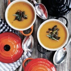 Mini Cocotte 10 Cm Cereza - Cerámica De Gres - Le Creuset -Le Creuset Ventas mini cocotte negro brillante cer mica de gres le creuset.jpg16 1 6 1 1 1 1 1