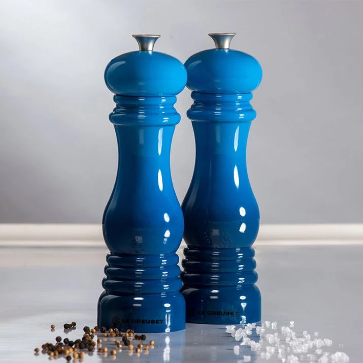 Molinillo De Pimienta 21 Cm Azul Caribe - Le Creuset 2 Molinillo De Pimienta 21 Cm Azul Caribe - Le Creuset - Imagen 2