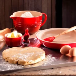 Bol Cerámico Con Asa Y Pico Vertedor De Le Creuset -Le Creuset Ventas pajarito 75220631 bf97 471d 91ee 0f8e2b4403ec