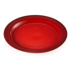 Plato Grande Vancouver Cereza 27,5 Cm - Cerámica De Gres - Le Creuset