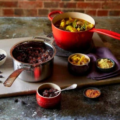 Set De 2 Ramequines Cerámicos Cereza Le Creuset 26 Set De 2 Ramequines Cerámicos Cereza Le Creuset -Le Creuset Ventas pots and ramekins le creuset