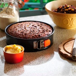 Set De 2 Ramequines Cerámicos Cereza Le Creuset 21 Set De 2 Ramequines Cerámicos Cereza Le Creuset -Le Creuset Ventas ramequines le creusetpack de 2 claudia Julia3