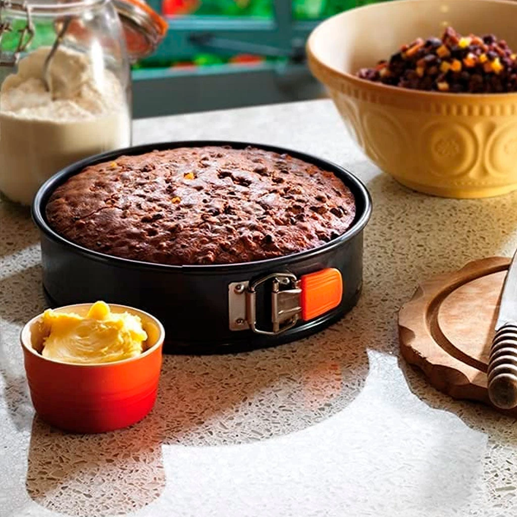 Set De 2 Ramequines Cerámicos Cereza Le Creuset 8 Set De 2 Ramequines Cerámicos Cereza Le Creuset - Imagen 8