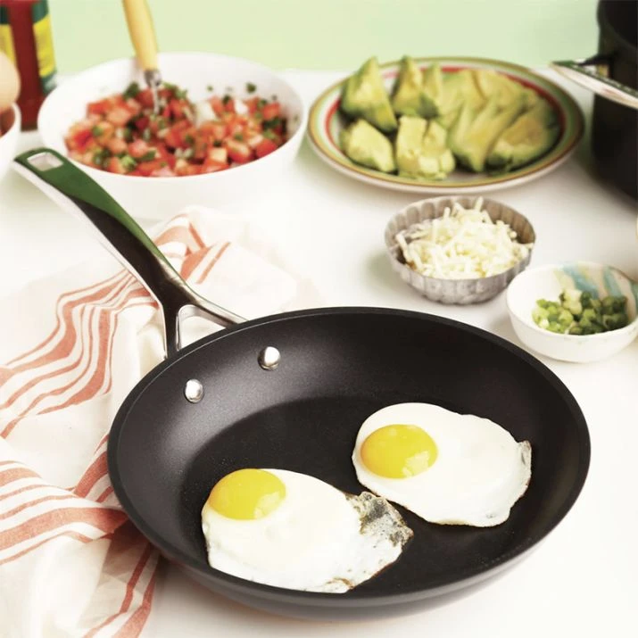 Sartén Antiadherente TNS PRO Baja 20 Cm - Aluminio Forjado - Le Creuset 2 Sartén Antiadherente TNS PRO Baja 20 Cm - Aluminio Forjado - Le Creuset - Imagen 2