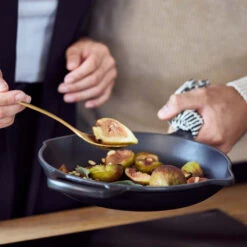 Sartén Skillet Le Creuset -Le Creuset Ventas skillet le creuset navidad 3 389bca2c 9a91 4bb6 b63c 3da837613744