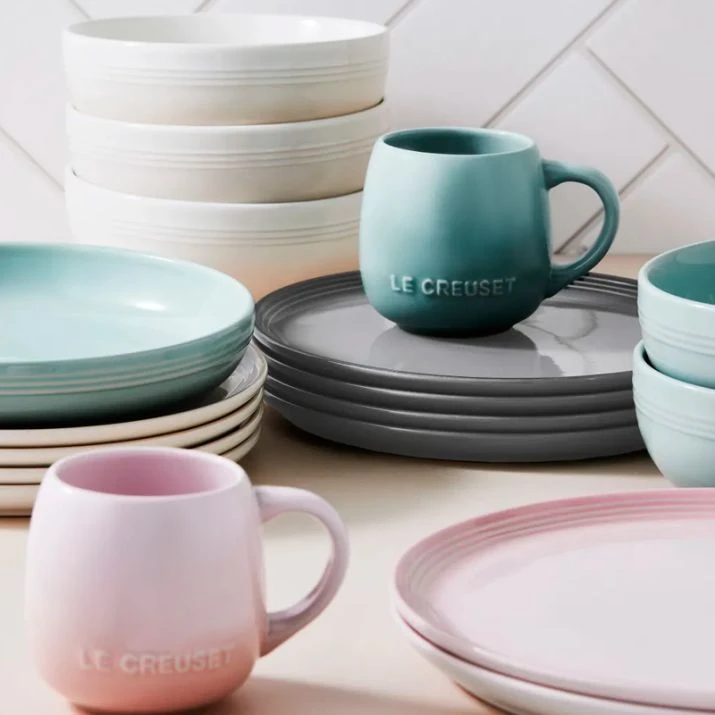 Taza Coupe Shell Pink Rosa 320 Ml - Cerámica De Gres - Le Creuset 4 Taza Coupe Shell Pink Rosa 320 Ml - Cerámica De Gres - Le Creuset - Imagen 4